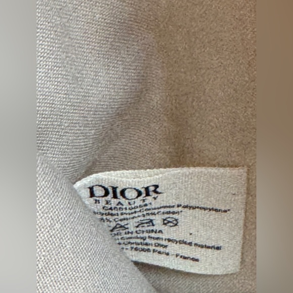 NIB Dior Beauty Raffia Straw Pouch Bag w/ Unbranded Pearl Chain - Picture 9 of 10